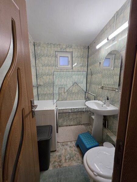 Rahova, Barca, vanzare apartament 2 camere.
