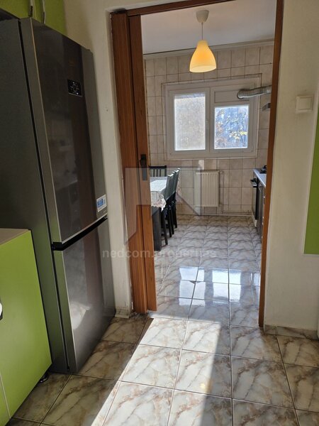 Rahova, Barca, vanzare apartament 2 camere.