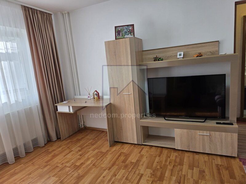 Rahova, Barca, vanzare apartament 2 camere.