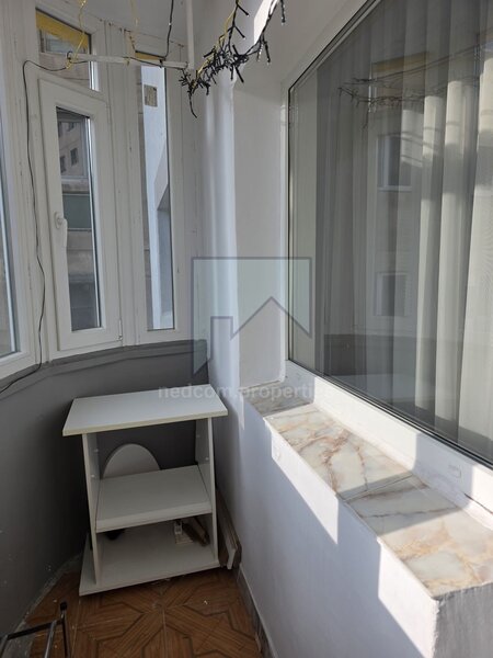 Rahova, Barca, vanzare apartament 2 camere.